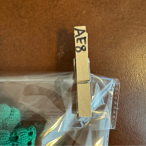 NWT Lululemon cotton crochet mesh relaxed fit cardigan Raceway Green size xl - Picture 9 of 10